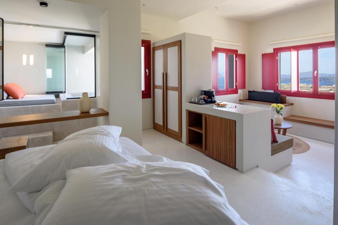 Potnia Theron Suites Akrotírion Dış mekan fotoğraf